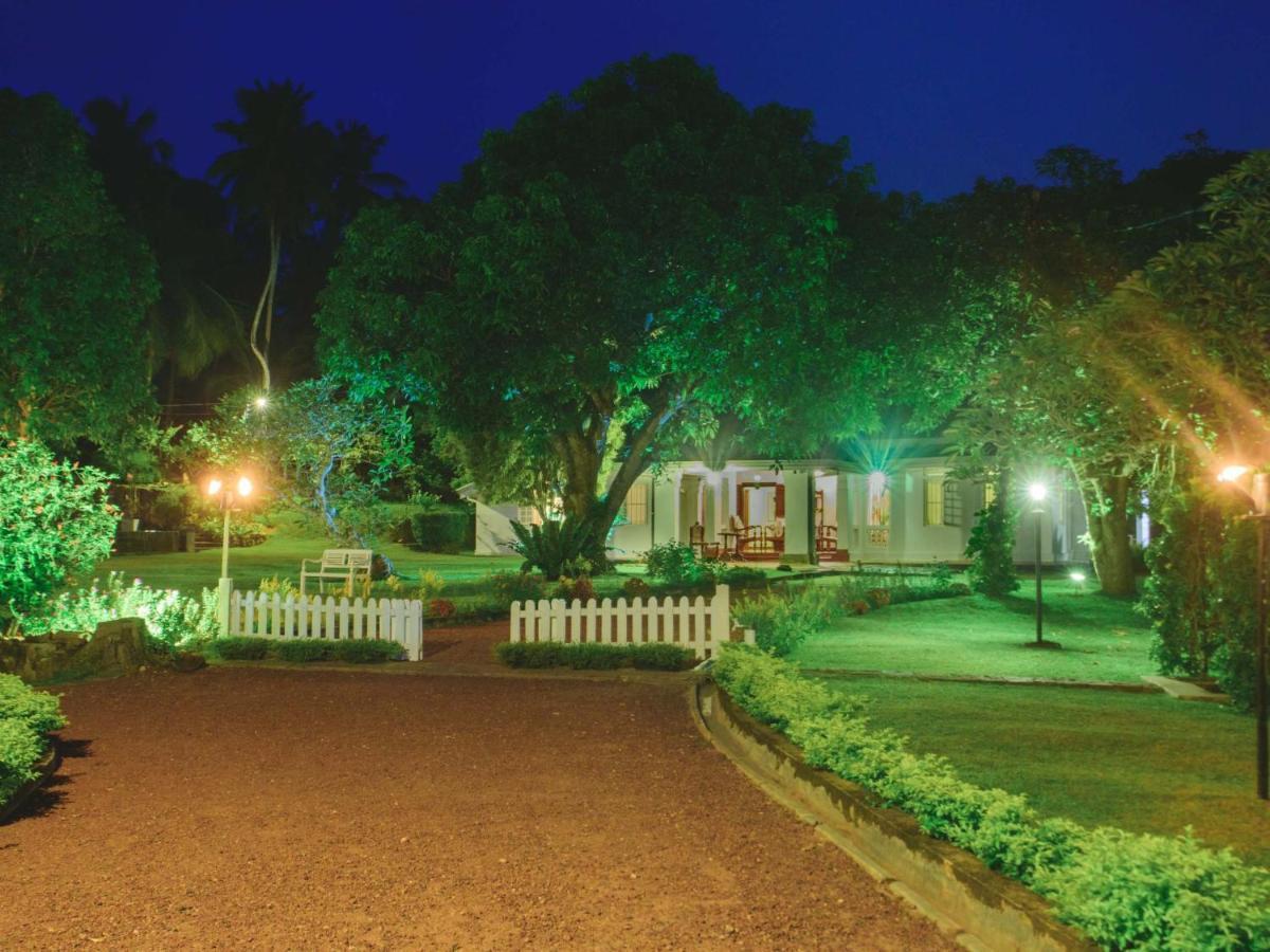 Thalpe Walawwa Heritage Villa Unawatuna Exterior foto